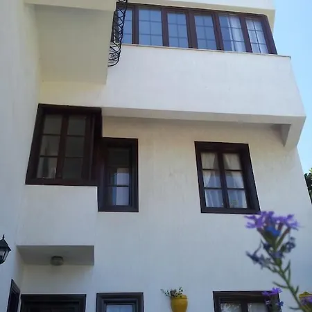 Cennet Hotel