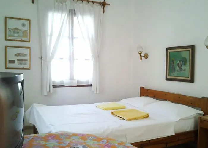 Cennet Hotel Kusadası