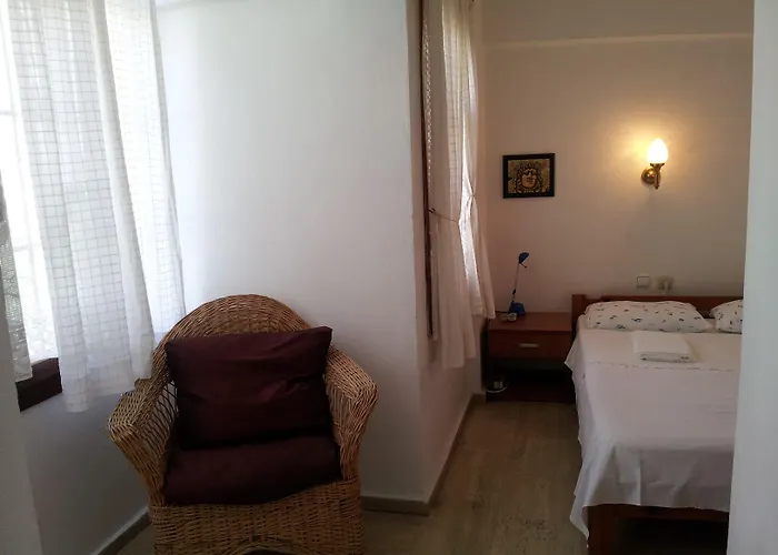 Cennet Kusadası